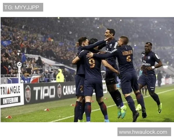 英超精彩对决利物浦完胜巴黎圣日耳曼点球大战引爆全场激情