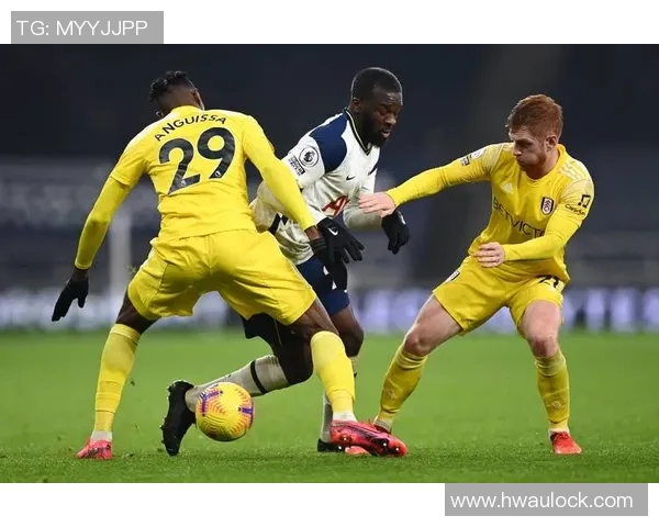 国王杯精彩对决AC米兰逆转巴黎圣日耳曼乌龙球成关键时刻