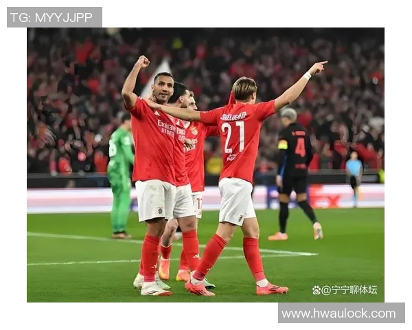 英超激战：本菲卡与阿森纳战成平局乌龙球成比赛转折点解析