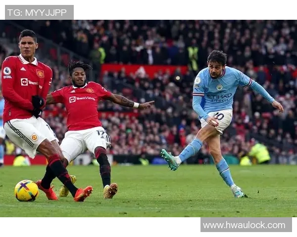 足总杯精彩对决拜仁狂胜曼联四球引爆全场激情 足总杯精彩对决拜仁狂胜曼联四球引爆全场激情